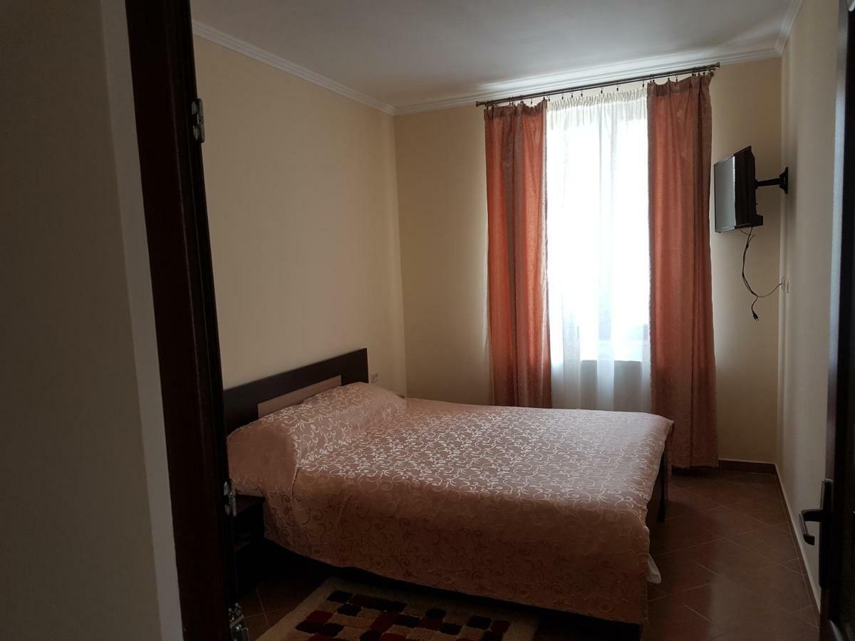 Casa Ovesia Villa Săcele Eksteriør billede